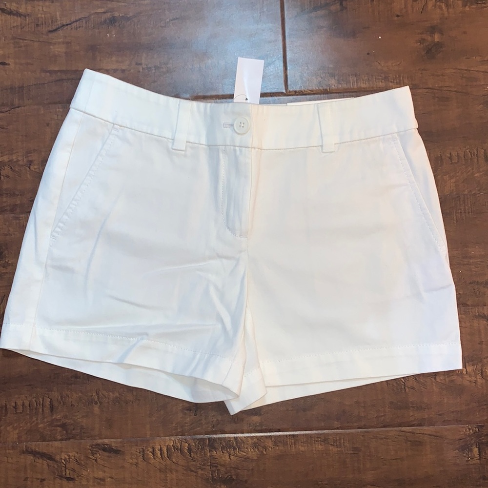 NWT 4” White LOFT Everyday Shorts
